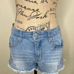 Mossimo High Rise Frayed Hem Light Blue Denim Embroidered Shorts Size 8 Photo 0