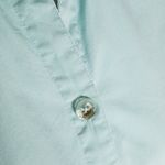 Columbia  M QUARTER SLEEVE COLLARED BUTTON DOWN TOP Photo 3