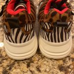 Material Girl Animal stripe low rise sneakers Photo 3