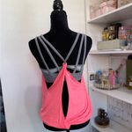 Lululemon Nouveau Limits Tank top size 6 Photo 2