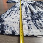 Michael Stars Tie Dye Maxi Dress Puff Sleeve VNeck Relaxed Fit White Blue size M Photo 3