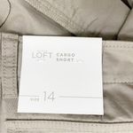 Loft NWT Lightweight Cotton Cargo Shorts Lightweight Khaki Women’s Size 14 NEW Photo 3