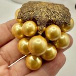 Gold faux pearls grape cluster dress clip Photo 6