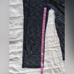 Athleta Energy Power Up Space Dye Grey Athletic Capri Yoga Pants - Small Photo 6