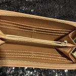 Bebe  Wallet Photo 4