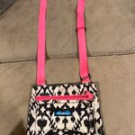 KAVU Crossbody Hipster Purse Photo 0