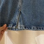 Tommy Hilfiger Vintage High-waisted  Jean Skirt, size 4, medium wash preowned Photo 7