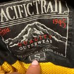 Pacific trail  Jacket Womens Small Yellow Full Zip Hooded Windbreaker VINTAGE Photo 2
