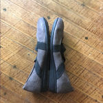I ❤️ Comfort Mary Janes with elastic crossover Gray Size 6 Photo 2