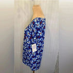 LuLaRoe NWT  Blue Floral Top Sz S/XS US 4 Short Sleeve Classic T Shirt Blouse Photo 2