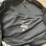 Nike  Dri Fit Black Squiggle Stripe Athletic Shorts Size M Photo 1