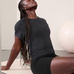 Athleta  with ease cinch short sleeve tee size XL black Photo 0