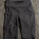 Lululemon Invigorate High-Rise Short 10" Photo 0