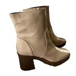 Urban Outfitters Beige Platform Chunky Platform Y2K Boots size 10 Photo 95