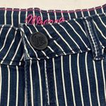 Wrangler Premium MAE Women's size 1 Stretch Denim Shorts Blue Pin Striped Photo 1