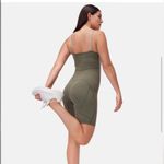 Outdoor Voices Zoom 8” Bodysuit Sandstone Tea Tree M Photo 2