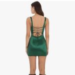 Lucy in the Sky - Maxine Satin Bodycon Dress in Green small Photo 2