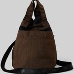 Alo Yoga NWT  Utility Cross Body Bucket Bag Espresso Brown Black Gym School Fun Photo 3