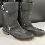 UGG  Australia Women's Black Leather Shoes/Boots Size 10 SKU 5515 Photo 0