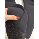 Lululemon  Leggings Womens 4 Black Tight Stuff Scalloped 23" Crop Luxtreme Photo 3