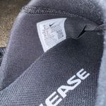 Nike Go FlyEase Photo 2