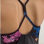 Lululemon Size 8 Roll Out Tank Heathered Black Petal Pop Yoga Flowy Boho Floral Photo 2