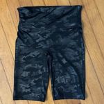 Spanx Faux Leather Bike Shorts Size S Black Gray Camo Compression 50173R Photo 0