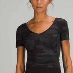 Lululemon Black Cameo Lulu Lemon Crop Photo 0