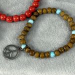Set Of 3 Beaded Stretch Bracelets Red Blue & Natural Wood Beads Peace Sign Charm Photo 5