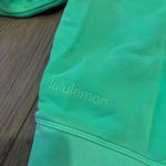 Lululemon  cropped crewneck  Photo 2