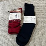 American Trench TWO pair of socks, Navy & Cotton Fair, size Women US6 Photo 1