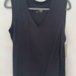 Joie NWT  black classic tank top SIZE medium v-neck Photo 0