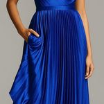 Mac Duggal  Satin Surplice V-Neck Sleeveless Flowy Pleated Midi Dress Size 2 UB Photo 0