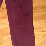 Lululemon  On the Fly Jogger *Woven
Cassis Size 4‎ Photo 6