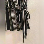 AUW  Women’s Y2K V-neck Wrap Around‎ Black and White Striped Blouse Size M Photo 3