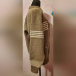 Snowy Peak 100% Wool Sweater with Embroidered Patches Tan Size XL Photo 1