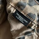 BLANK NYC The Reade Crop Catwalk Cropped Denim Animal Print 28 Photo 15