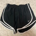 Nike Tempo Short Photo 0