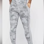 Athleta All In Camo 7/8 Tight Leggings Cobblestone Dark Grey Size M Camouflage Photo 2