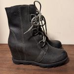Sorel  NL3491-0152 Black Leather Joan of Arctic Wedge II Waterproof Boots Sz 8 Photo 3