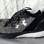 Under Armour Sneakers Photo 1