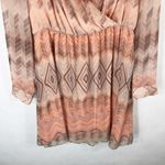 Gianni Bini  Medium Dress Peach Orange Chevron Stripe V Neck Mini Shift Lined 622 Photo 5