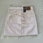 Levi's NWT Levi’s High Rise Deconstructed Pink Denim Mini Skirt size 27 Photo 3