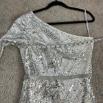 NEW Marchesa Notte Sequin One Photo 12