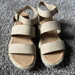 Soda Platform Sandal Photo 0