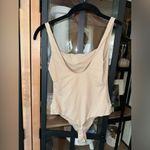 SKIMS  fits everybody bodysuit shapewear square neck nude clay ocre beige thong Photo 2