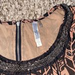 Monoreno Sleeveless Blouse  Photo 1