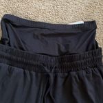 NWT Feathers Maternity Shorts Size S Photo 2