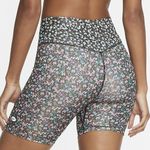Nike  7" Floral DRI-FIT Spandex Biker Shorts RARE Size Small EUC #0532 Photo 1