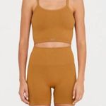 Set Active Seamless Shorts And V Bra Photo 1